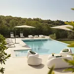 Villa Luxury Deluxe With Heated Pool In Istria