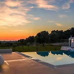 Luxury Deluxe With Heated Pool In Istria * Pula