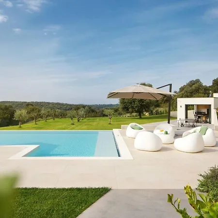 Vila Luxury Deluxe With Heated Pool In Istria *