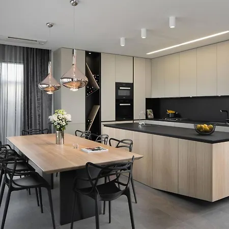 Luxury Deluxe With Heated Pool In Istria
